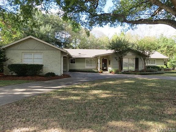 3rd image of 2426 Hermitage Dr