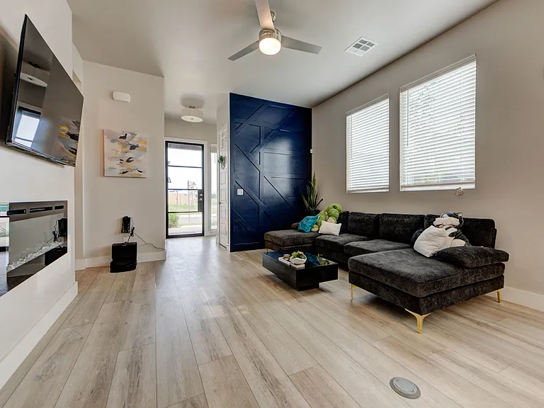 2516 NW 131st St — Photo 13