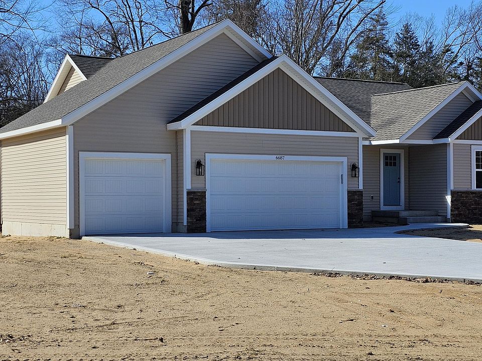 1st image of 6687 Shari Dr