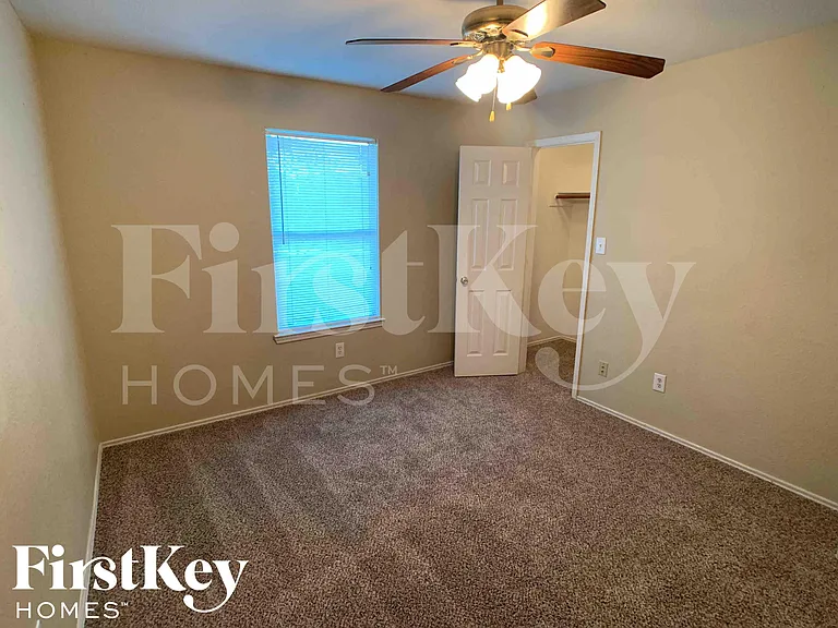 9342 Bowmore Ct — Photo 19