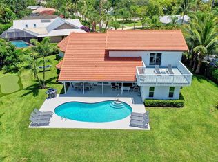 141 Pine Hill Trl W, Tequesta, FL 33469