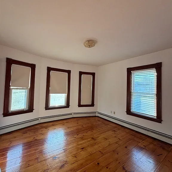 10 Schley St #2 — Photo 3