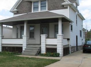 4293 Warner Rd, Cleveland, OH 44105