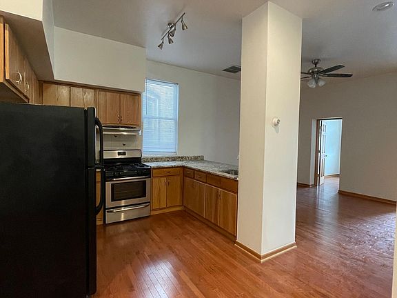 2nd image of 2421 S Albany Ave #2