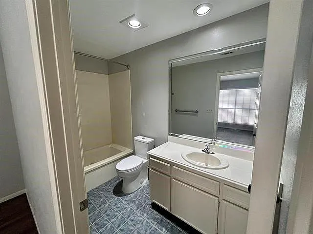 7936 Pecan Dr — Photo 10