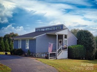 30 Orchard Dr #3, Inman, SC 29349