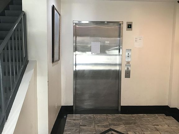 4th image of 90B Westland Ave #A203
