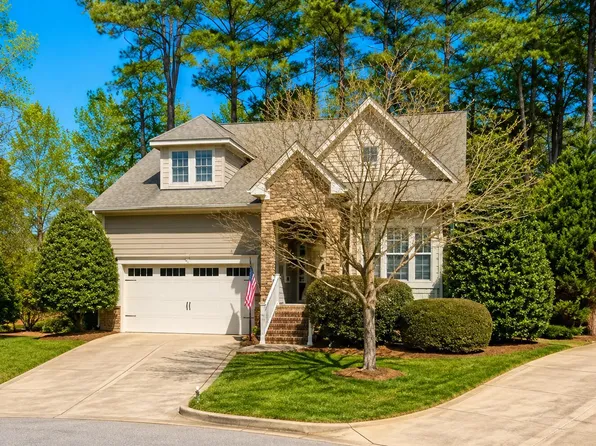 186 Briarfield Dr, Apex, NC 27502