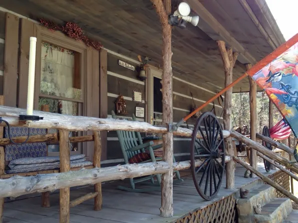 1000 Lightnen Rd, Parrottsville, TN 37843