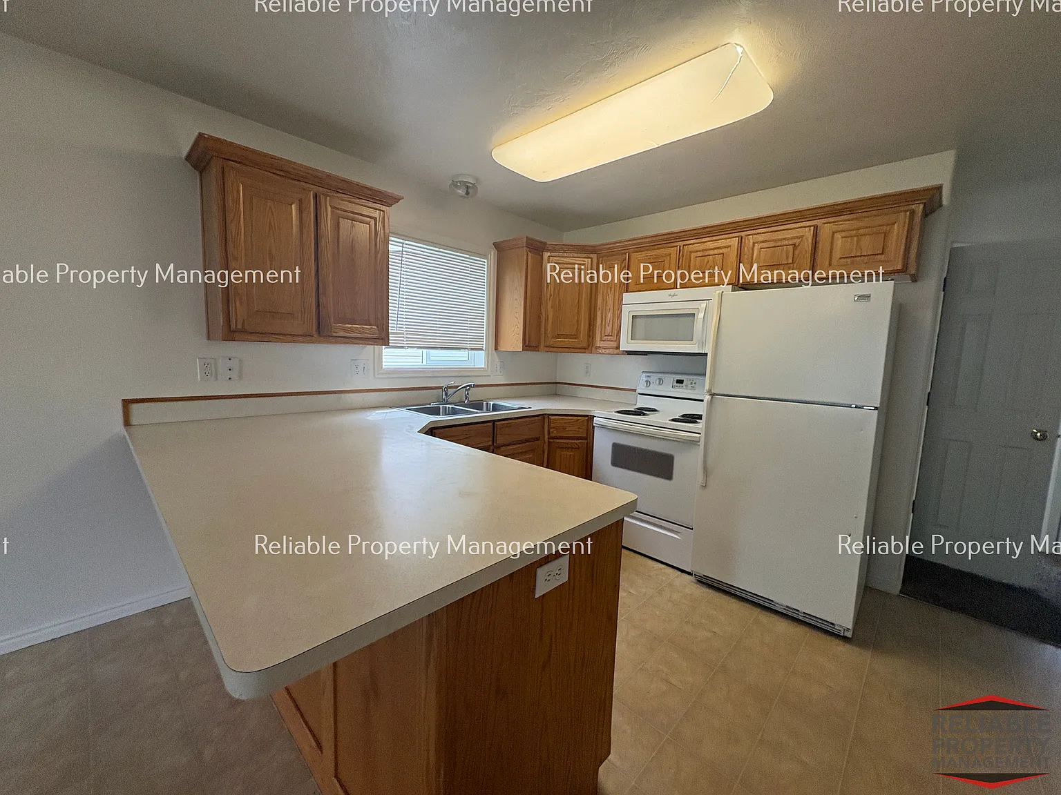 2 bed, 750 sqft, $1,095 — Photo 4