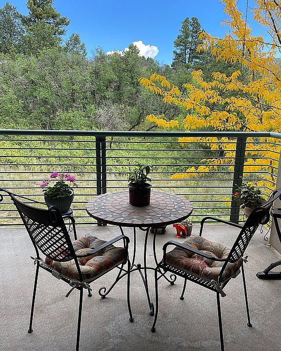 Private Deck Area