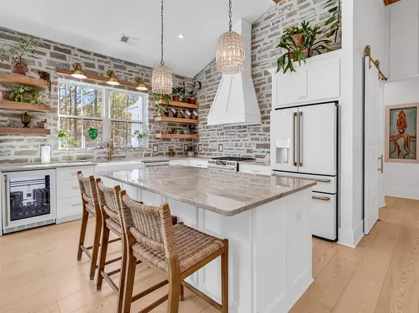 1282 Kings River Rd, Pawleys Island, SC 29585