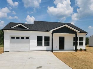 612 Park Gate Rd, Gaffney, SC 29341