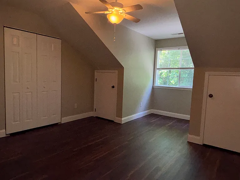 445 Sand Hill Rd #5 — Photo 11