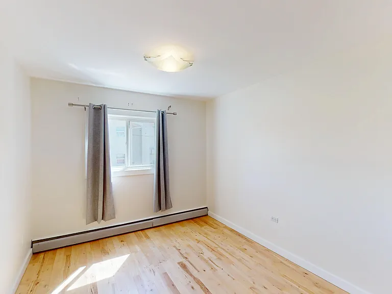 7 Westmount Rd NW #1717 — Photo 5
