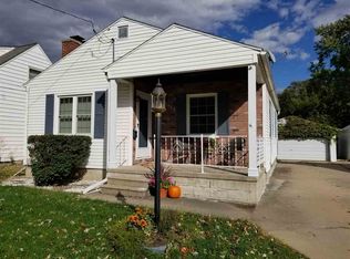 1945 W 7th St, Waterloo, IA 50702