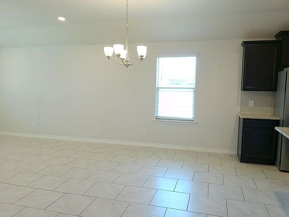5th image of 7701 Lariat Toss Dr