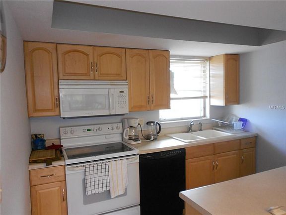 4th image of 311 Garvin St Unit 203C
