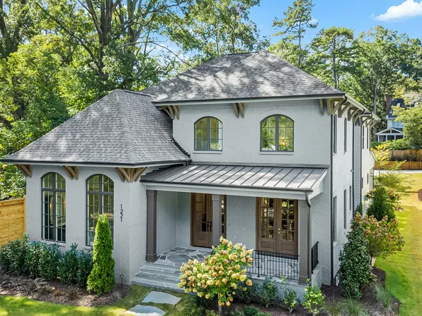 1221 Dixie Trl, Raleigh, NC 27607