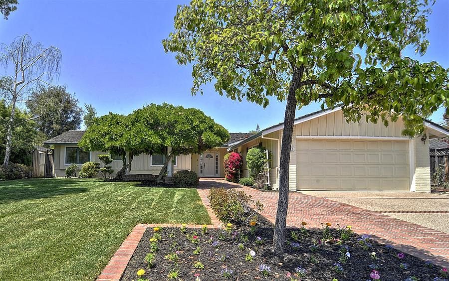 1st image of 13663 Howen Dr
