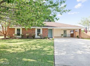 103 Chickamauga Pl, Broussard, LA 70518