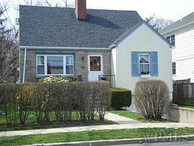Open House Sun 4/22 2-4pm