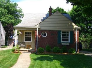 806 N Gainsborough Ave, Royal Oak, MI