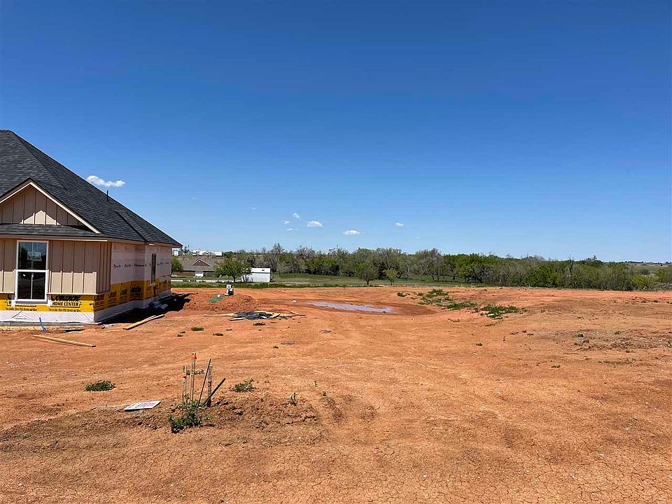 2nd image of 10668 NE Seaside Ln