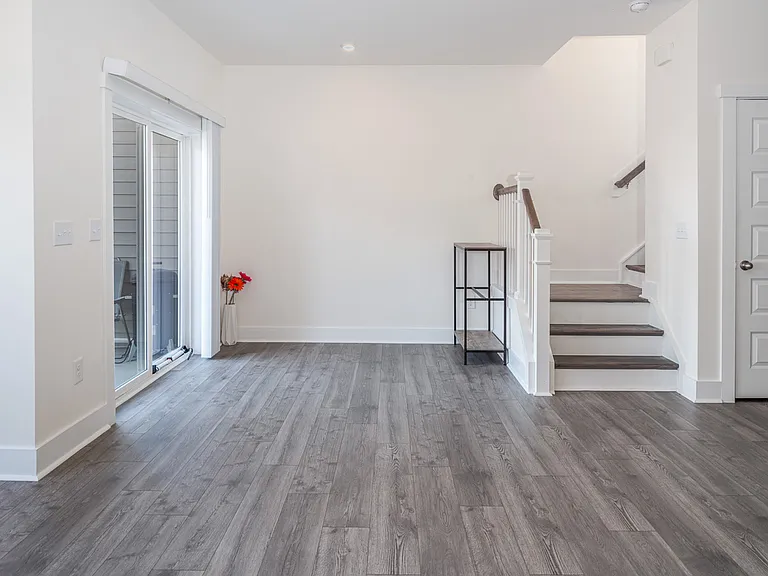 6808 Doddridge Ln — Photo 13