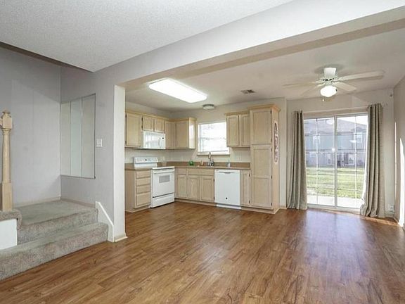 2nd image of 5604 NW Moonlight Meadow Ct #46C