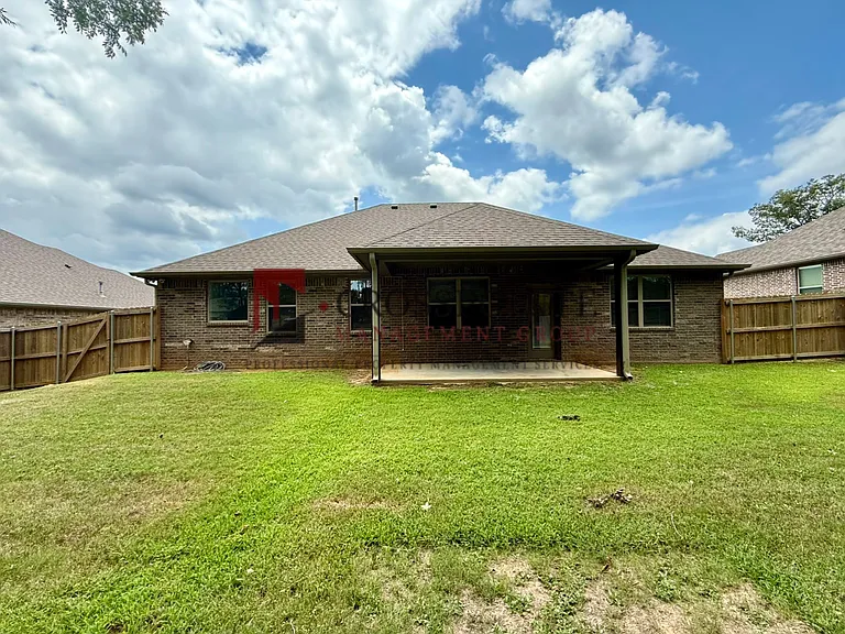 109 Rose Row Ln — Photo 18