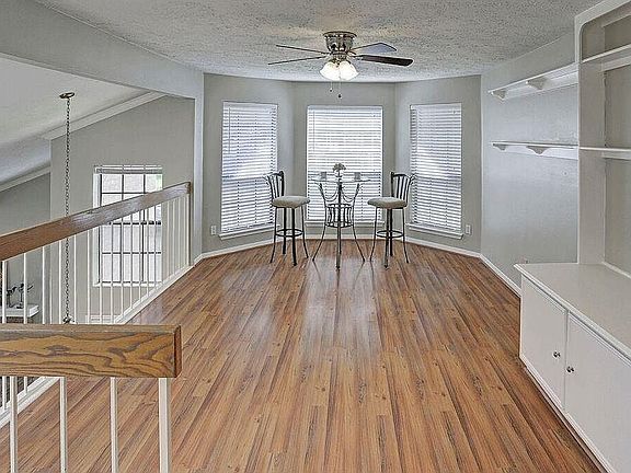 5th image of 14126 Highcroft Dr