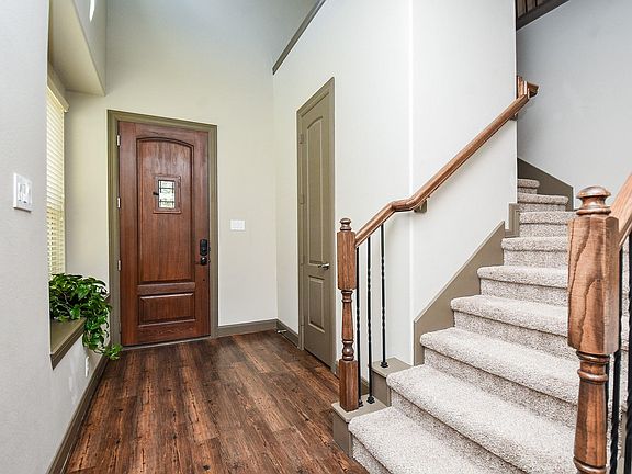 5th image of 78 Aventura Pl