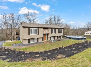439 Hemlock Rd, Trafford, PA 15085