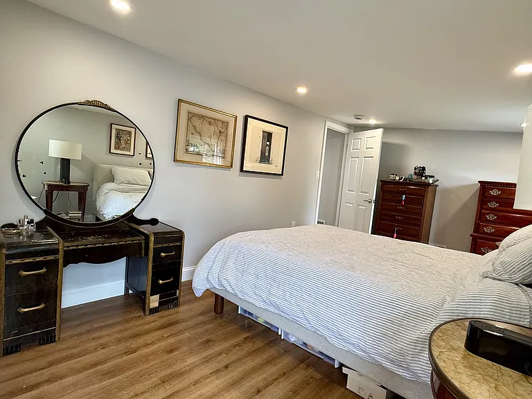 74 Seminole Ave — Photo 17
