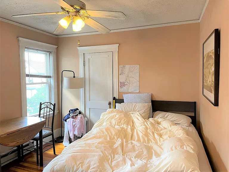 16 Hamilton St #2 — Photo 6