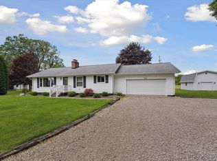 368 Earle Dr, Carleton, MI 48117