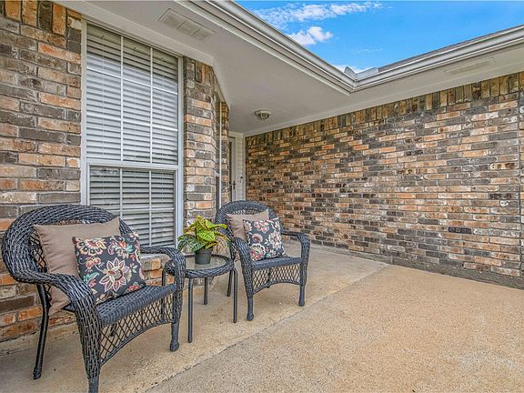 4th image of 1414 Kernstown Ln