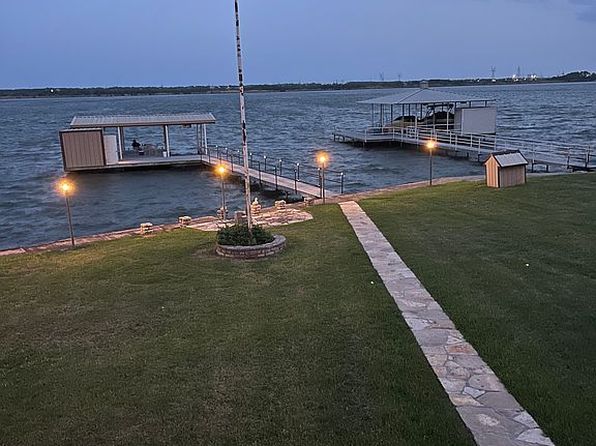5013 Rio Vista Dr