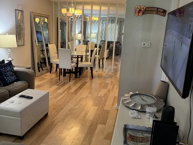 2801 N Los Felices Cir E #D110 — Photo 14