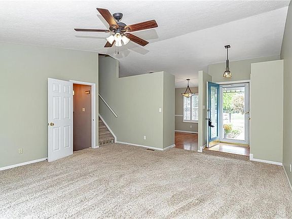 4th image of 18671 Northridge Dr