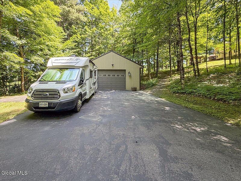 5th image of 5544 Parkis Mills Road