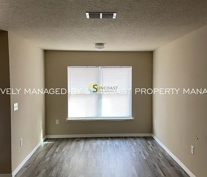 14 Buttonwell Ln #B — Photo 4