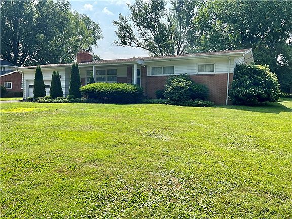 2nd image of 12 Fruitland Dr