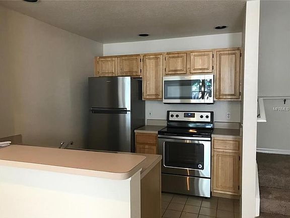 3rd image of 4006 Venetian Bay Dr APT 103