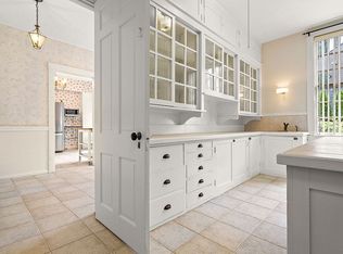 4 Fisher Ave, Brookline, MA 02445