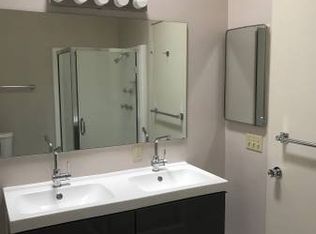 660 W Bonita Ave APT 28F, Claremont, CA 91711