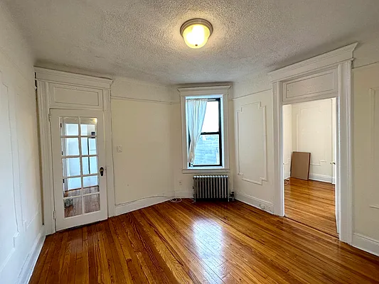Rented by LRGNY Group, Inc. | media 3