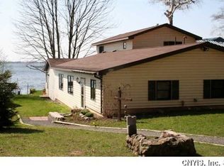 223 Seber Shores Rd, Sandy Creek, NY 13145