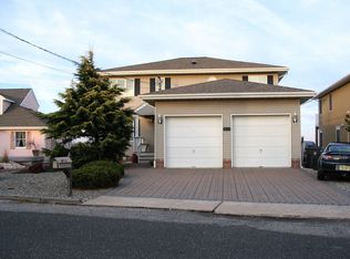 3212 Windsor Ave, Toms River, NJ 08753